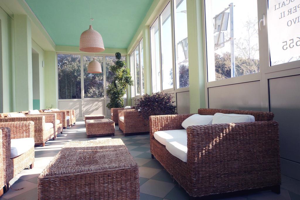 Hotel Happy Марина ди Пиетрасанта Екстериор снимка